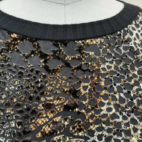 Top - Picture 5 of 5